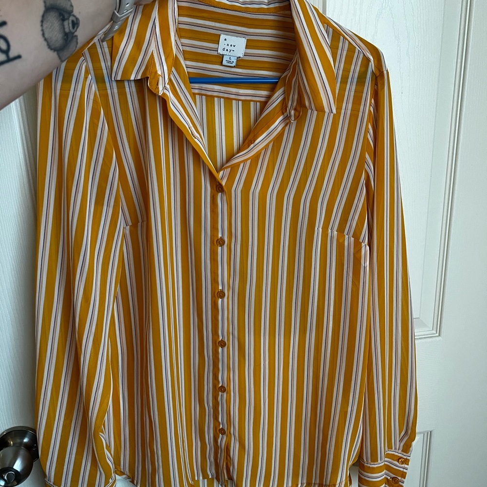 Sunny Days Ahead! A New Day Yellow Striped Blouse - Size Large
